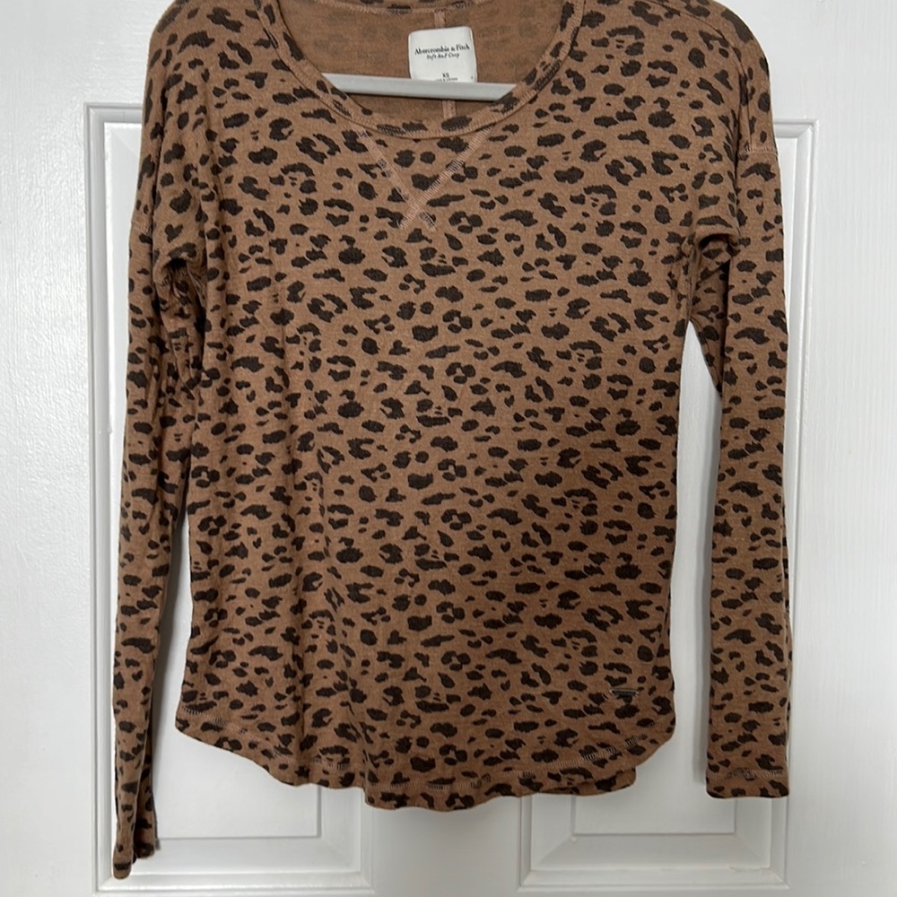 Abercrombie & Fitch legging tee